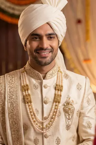   groom sherwani necklace moti mala layered for wedding | groom mala with brooch set