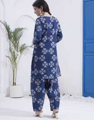 Navy blue floral printed cotton stitched co-ord set with pants for women 3