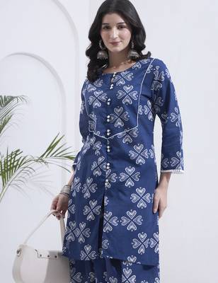 Navy blue floral printed cotton stitched co-ord set with pants for women 5