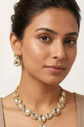 Aarika polki statement necklace set with matching earrings
