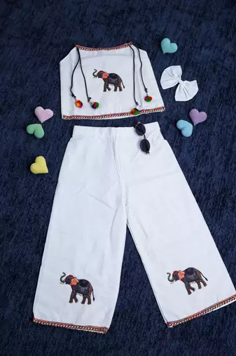Little gaj cambric cotton girls co-ord set with elephant patch & bow gift