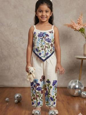 Flora khadi cotton embroidered girls co-ord set with bow gift 3