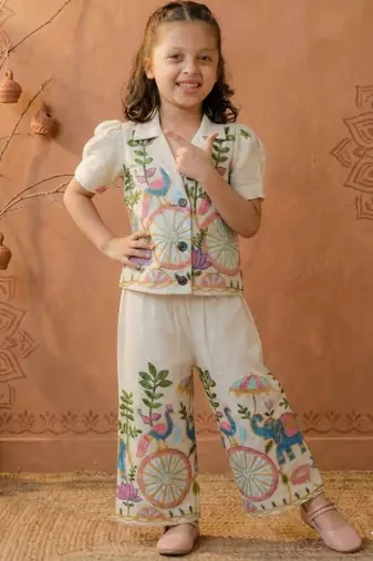 Khadi cotton embroidered girls co-ord set with bow gift