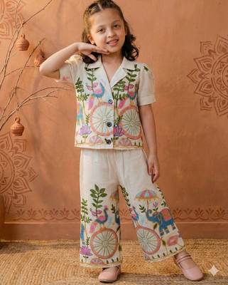 Khadi cotton embroidered girls co-ord set with bow gift 2