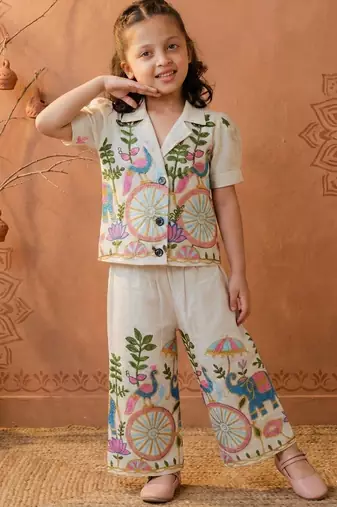 Khadi cotton embroidered girls co-ord set with bow gift
