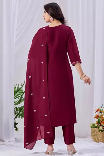 Women's maroon embroidered mul kurta pant dupatta set with pocket | handwork ethnic wear for women
