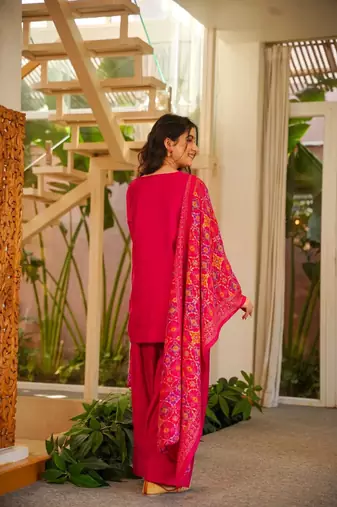 Women's Beautiful Solid Silk Crepe Fabric Straight Kurta Patiala and Dupatta Set