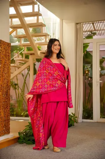 Women's Beautiful Solid Silk Crepe Fabric Straight Kurta Patiala and Dupatta Set