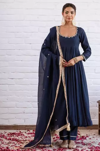 Navy blue scallop border anarkali kurta set for women