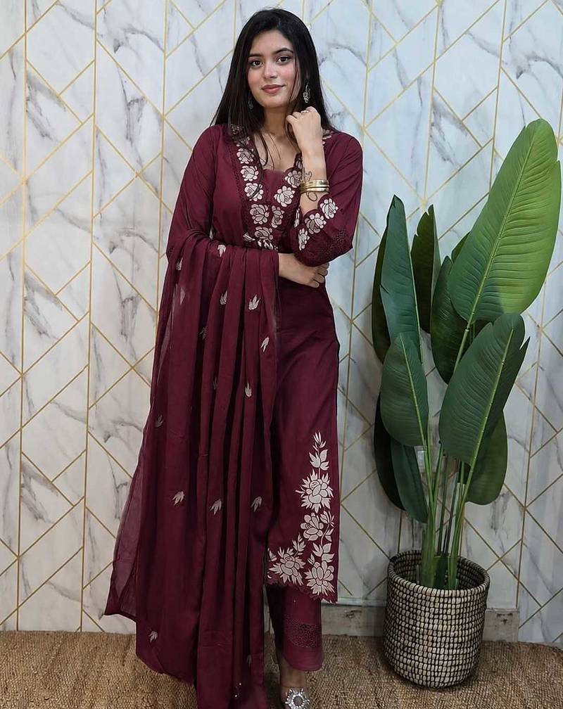 Women Maroon Embroidered Kurta Set with Dupatta