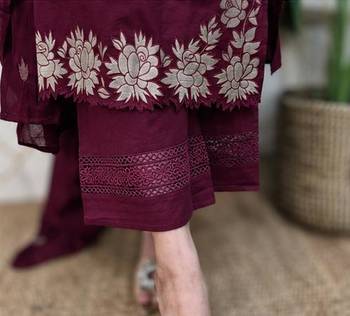 Women Maroon Embroidered Kurta Set with Dupatta 2
