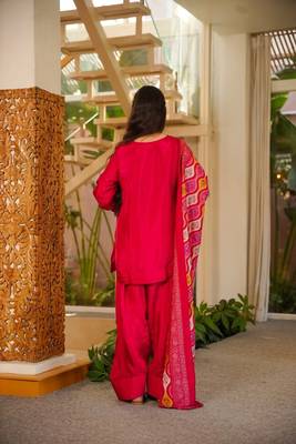 Women's Beautiful Solid Silk Crepe Fabric Straight Kurta Patiala and Dupatta Set 4
