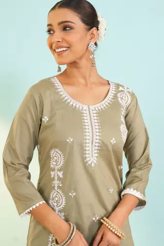 Women's Beautiful Thread Work Pure Cotton Fabric Straight Kurta Pant and Dupatta Set