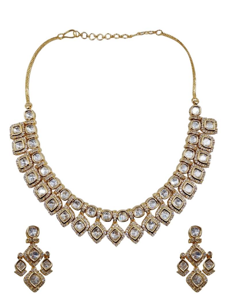 Gold-plated kundan choker necklace set with earrings for women