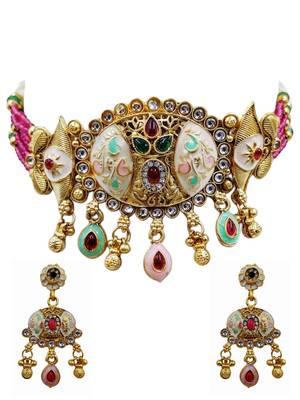 Traditional kundan meenakari choker jewelry set for women 5