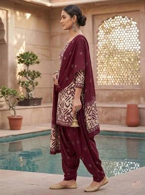 Red printed cotton blend stitched geometric print salwar kurta dupatta for women 2