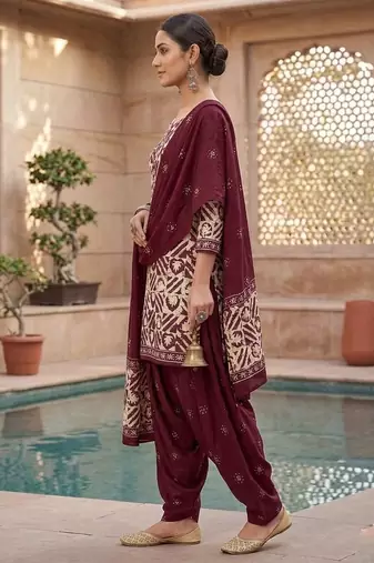Red printed cotton blend stitched geometric print salwar kurta dupatta for women