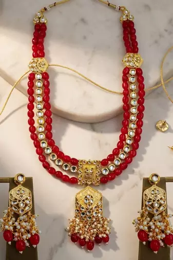 Traditional gold plated kundan and red beaded 3-layer necklace jewellery set with earrings for women