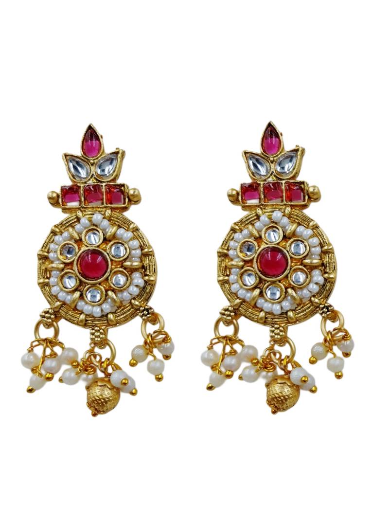 Women gold-plated kundan & multi-strand pearl jewellery set