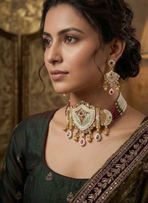 Traditional gold-plated kundan & meenakari choker jewellery set for women 1