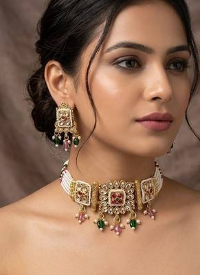 Traditional gold-plated kundan & meenakari choker jewellery set for women 1