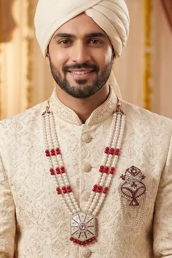 Beaded Layered Dulha Moti Mala With Designer Brooch