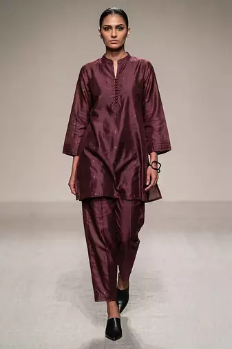 Burgundy embroidered dupion silk kurta set