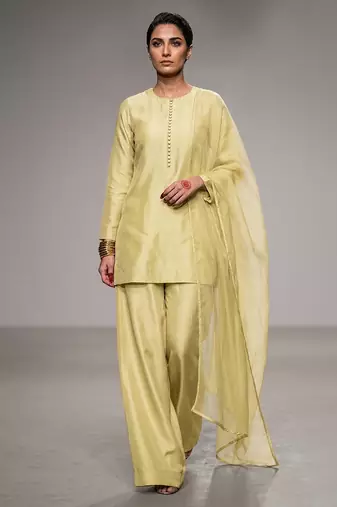 Butter yellow dupion silk kurta set