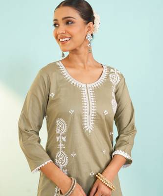 Women's Beautiful Thread Work Pure Cotton Fabric Straight Kurta Pant and Dupatta Set 2