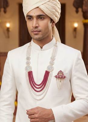 Royal Multi-Layered Groom Sherwani Mala with Decorative Brooch 6