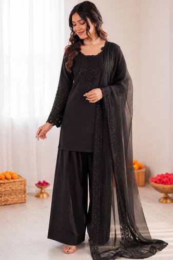 Black crepe thread with sequin farshi salwar suit