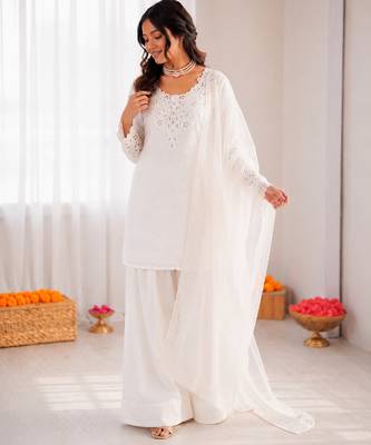 Off white crepe thread with sequin farshi salwar suit 3