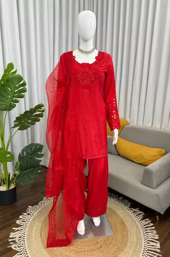 Red crepe thread with sequin farshi salwar suit