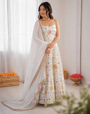 Off white georgette thread with sequin anarkali suit 2