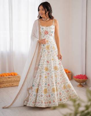 Off white georgette thread with sequin anarkali suit 3