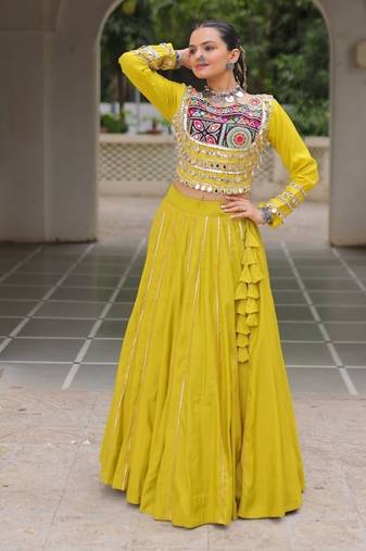 Traditional Parrot Gujarati Embroidered With Mirror Lace Work Lehenga & Top for Garba Nights_Free Size