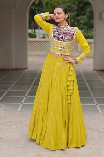 Traditional Parrot Gujarati Embroidered With Mirror Lace Work Lehenga & Top for Garba Nights_Free Size