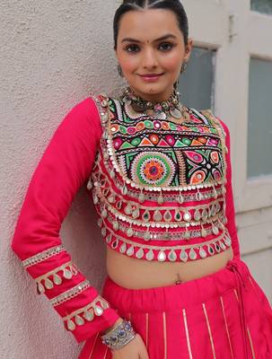 Traditional Pink Gujarati Embroidered With Mirror Lace Work Lehenga & Top for Garba Nights_Free Size 5
