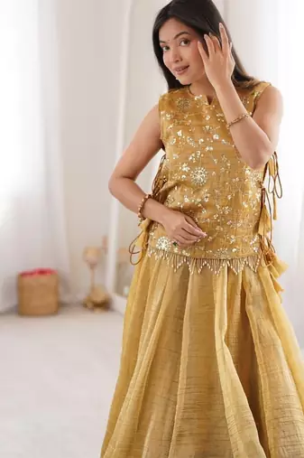 Women Embroidered Sequins Silk Blend Stitched Lehenga Choli with Koti_Free Size