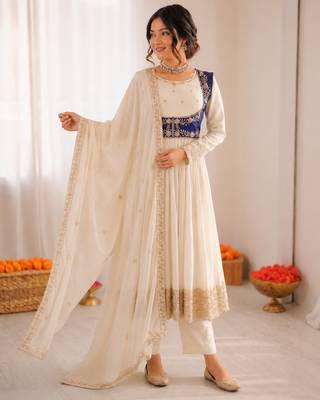 Off white chinon silk thread with sequin anarkali suit 3