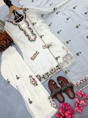 Cream pure fendi silk embroidered farshi palazzo suit set 3