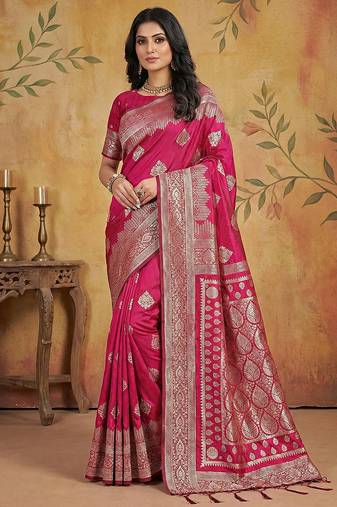 Magenta colour jacquard weaving with rich zari border & pallu work