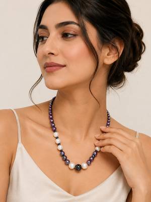 Beaded pearl necklace, multicolour, freshwater pearls with moonstone and black onyx, gold-tone clasp, elegant jewellery 1