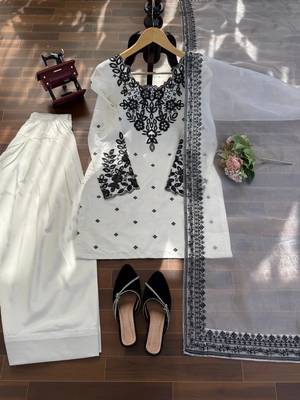 Off white crepe thread with sequin farshi salwar suit 6