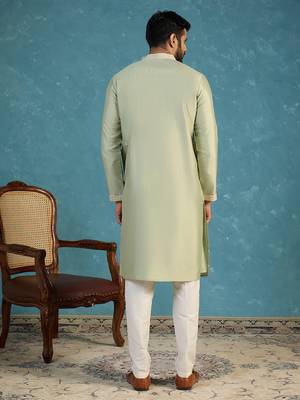 Mens green silk blend solid embroidered kurta with trousers 4