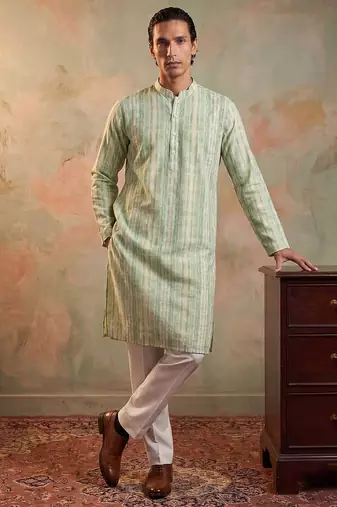 Mens multi silk blend abstract printed kurta with trousers
