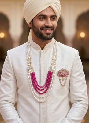 Royal Multi-Layered Groom Sherwani Mala with Decorative Brooch 6