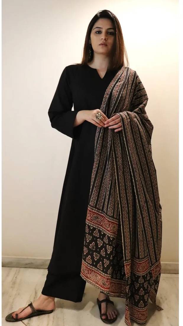 Women's Gorgeous Solid Viscose Chanderi Fabric Straight Kurta Pant and Dupatta Set