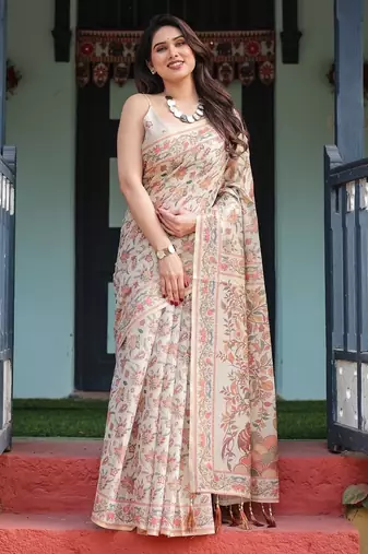 Ivory color ready to wear saree with unstich blouse