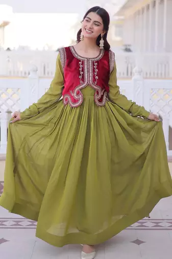 Mehendi chanderi gown with embroidery beats work